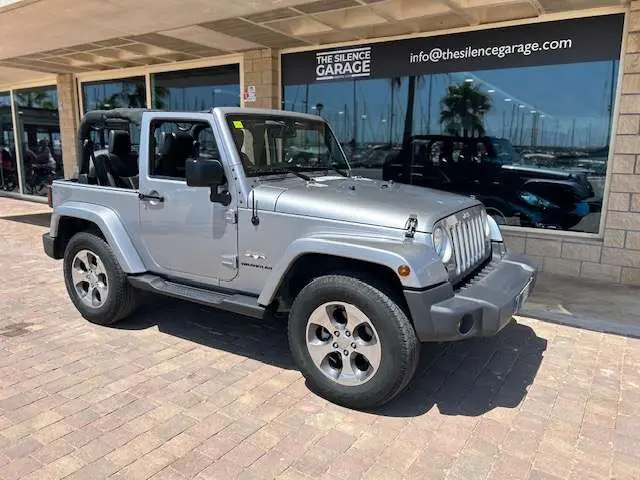 Photo 1 : Jeep Wrangler 2017 Petrol