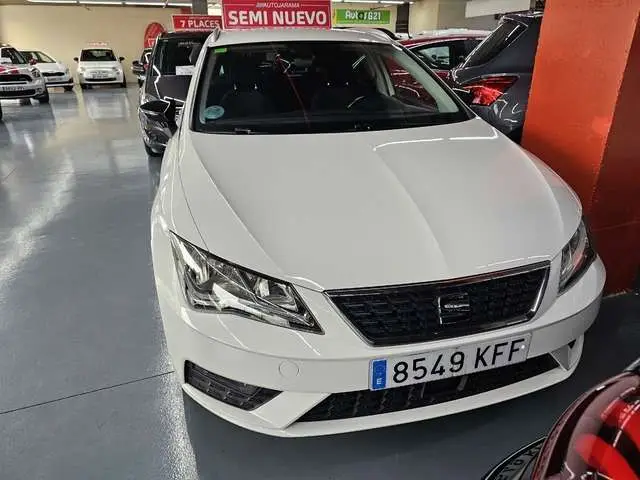 Photo 1 : Seat Leon 2017 Essence