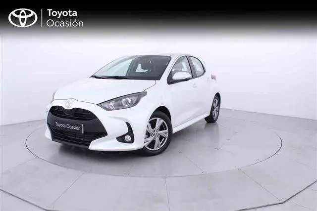 Photo 1 : Toyota Yaris 2024 Hybride