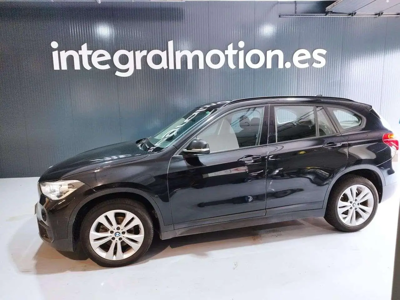 Photo 1 : Bmw X1 2019 Petrol