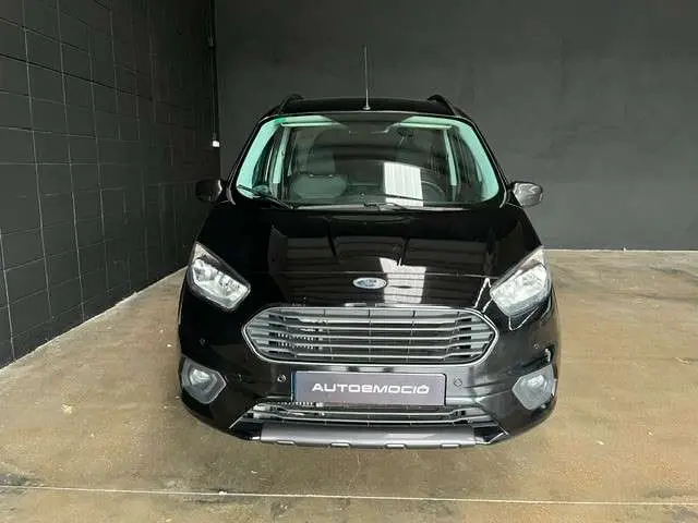 Photo 1 : Ford Tourneo 2019 Essence