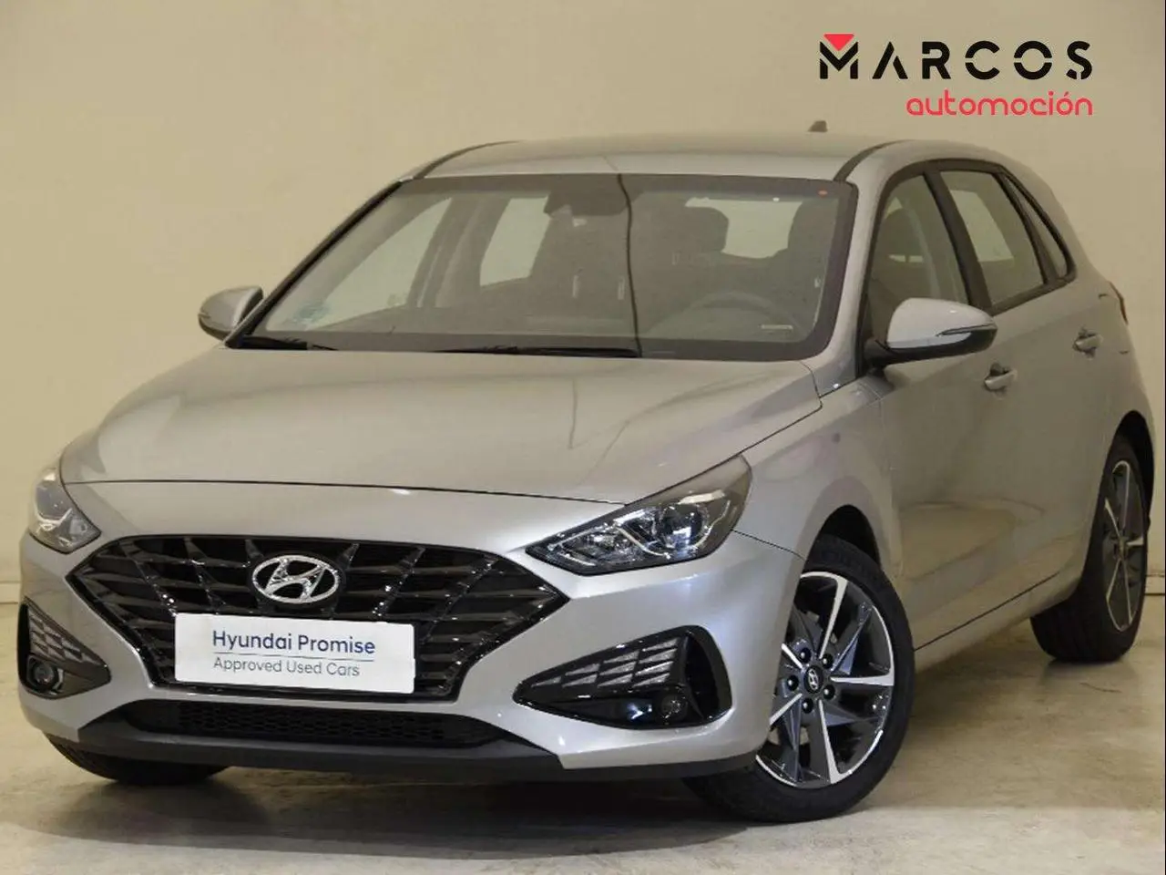 Photo 1 : Hyundai I30 2023 Petrol