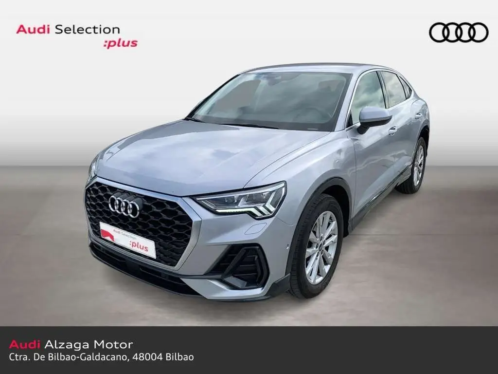 Photo 1 : Audi Q3 2022 Diesel