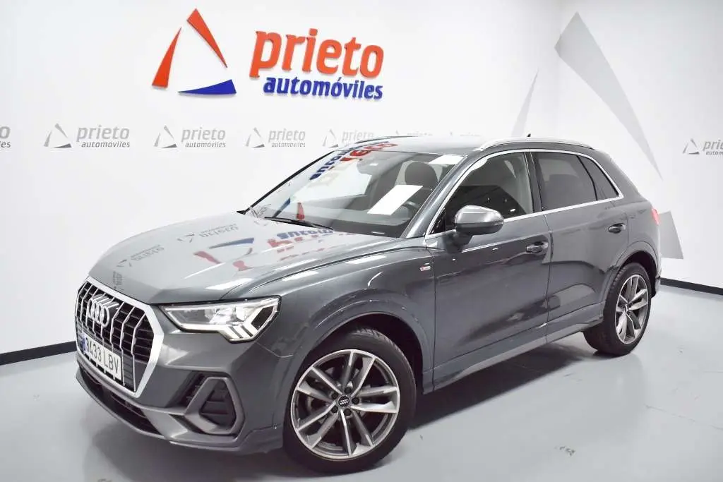 Photo 1 : Audi Q3 2019 Diesel