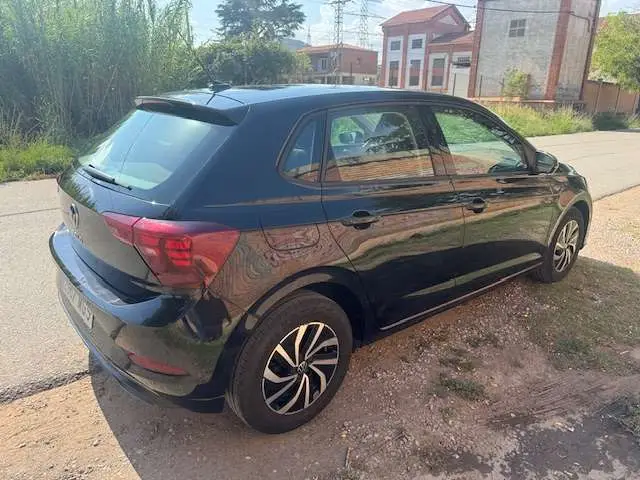 Photo 1 : Volkswagen Polo 2023 Petrol