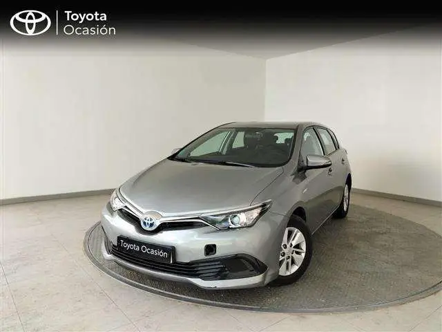 Photo 1 : Toyota Auris 2018 Hybrid