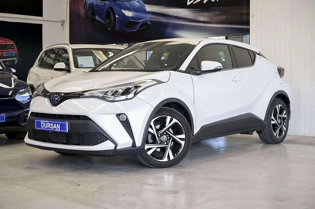 Photo 1 : Toyota C-hr 2023 Hybrid