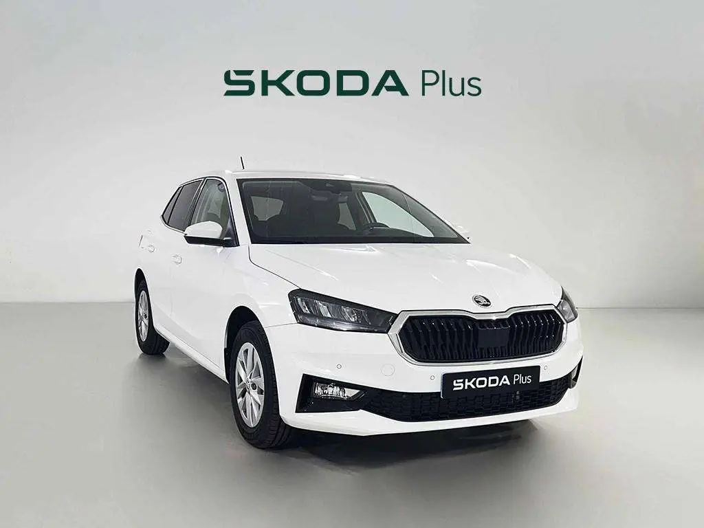 Photo 1 : Skoda Fabia 2024 Essence