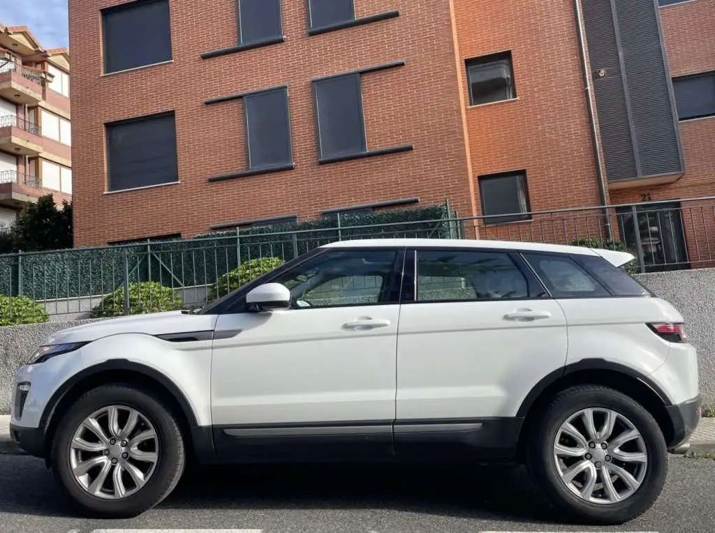 Photo 1 : Land Rover Range Rover Evoque 2016 Diesel