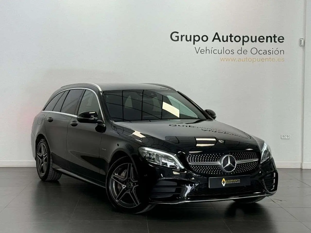 Photo 1 : Mercedes-benz Classe C 2021 Diesel