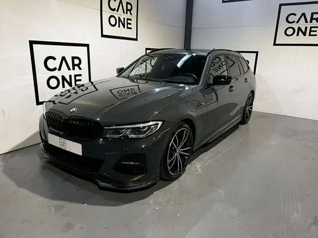 Photo 1 : Bmw Serie 3 2019 Diesel