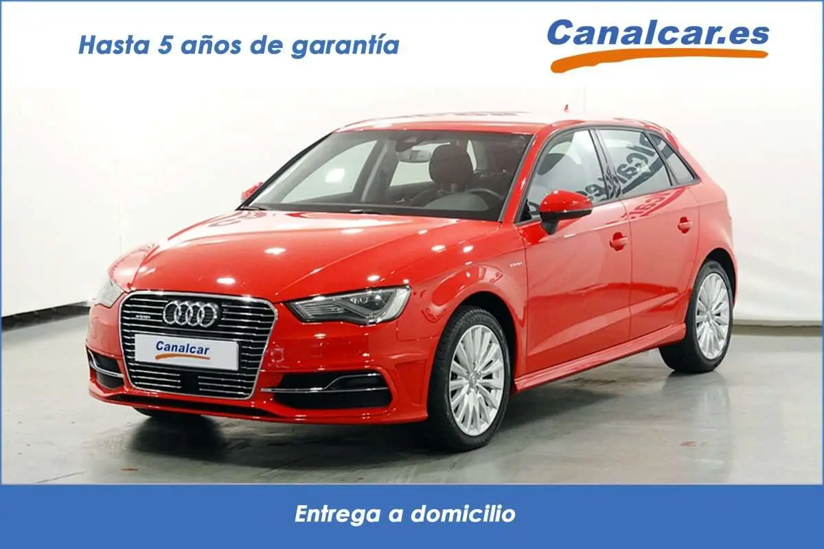 Photo 1 : Audi A3 2015 Hybride