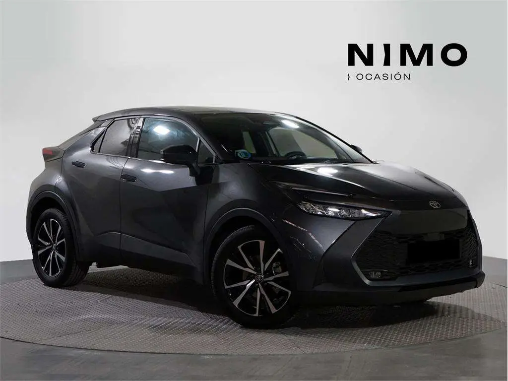 Photo 1 : Toyota C-hr 2024 Hybride