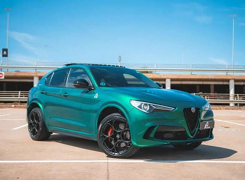 Photo 1 : Alfa Romeo Stelvio 2022 Essence