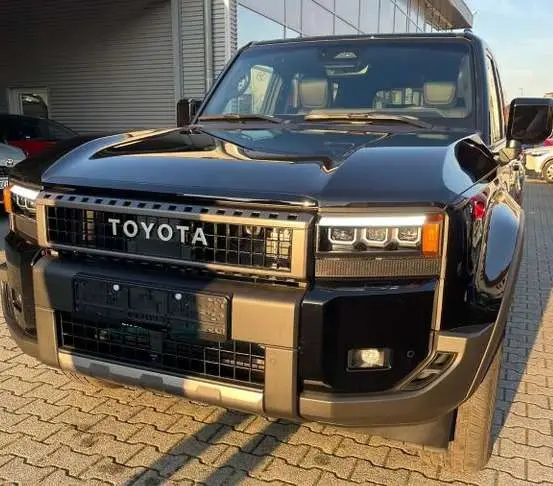 Photo 1 : Toyota Land Cruiser 2024 Diesel