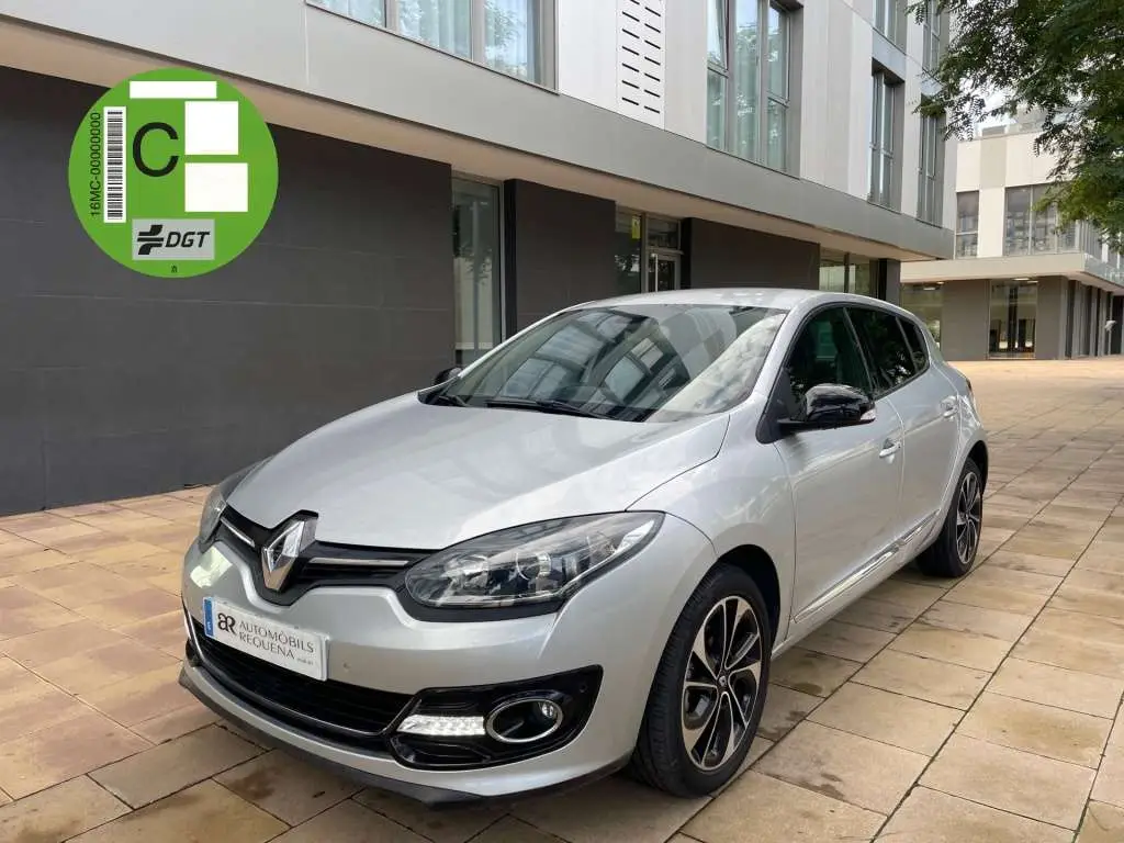 Photo 1 : Renault Megane 2015 Petrol