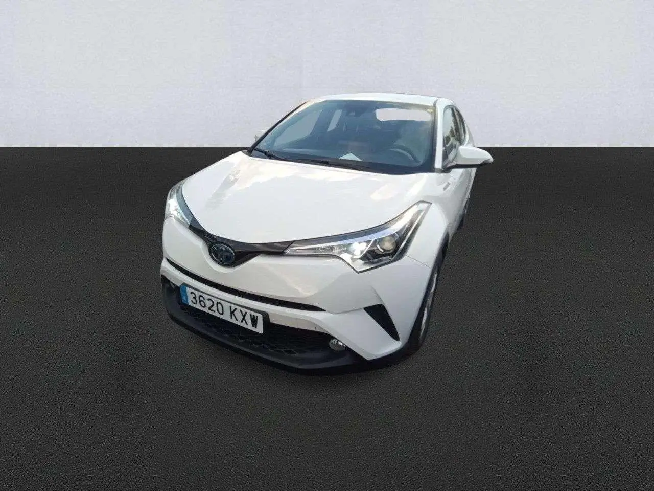 Photo 1 : Toyota C-hr 2019 Hybride