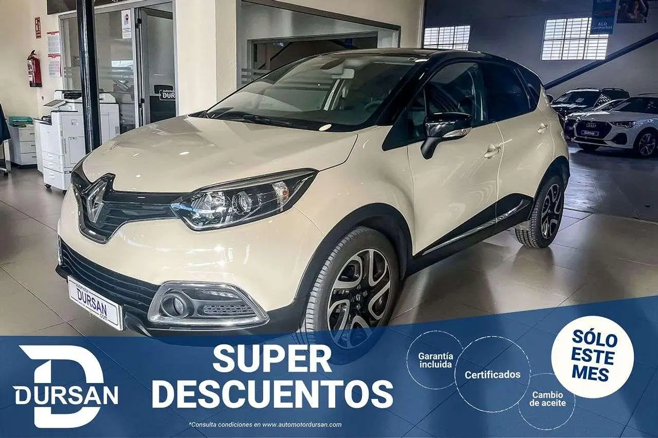 Photo 1 : Renault Captur 2015 Essence