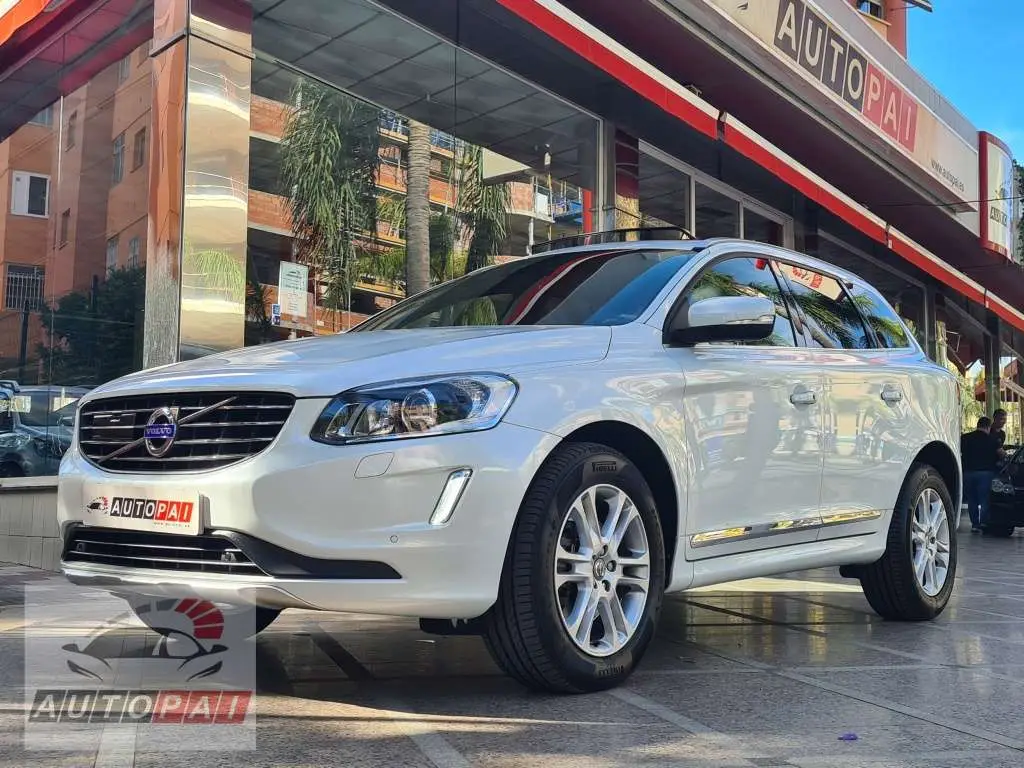 Photo 1 : Volvo Xc60 2015 Diesel