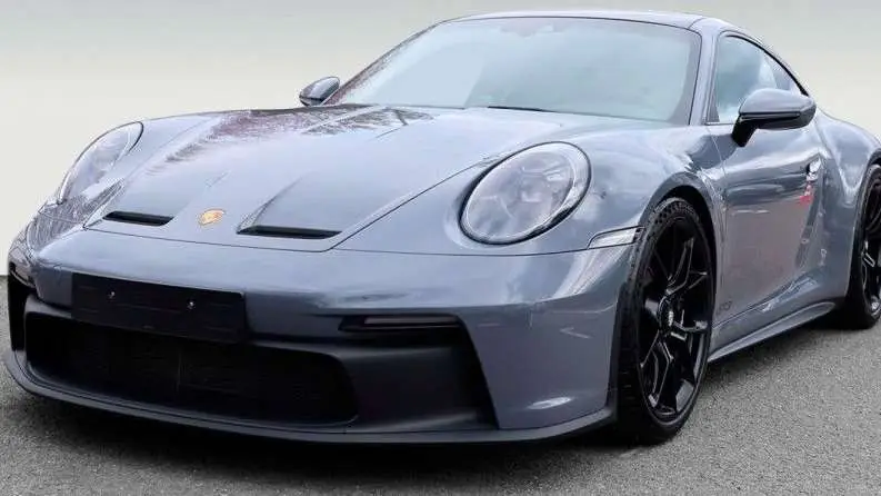 Photo 1 : Porsche 992 2022 Essence