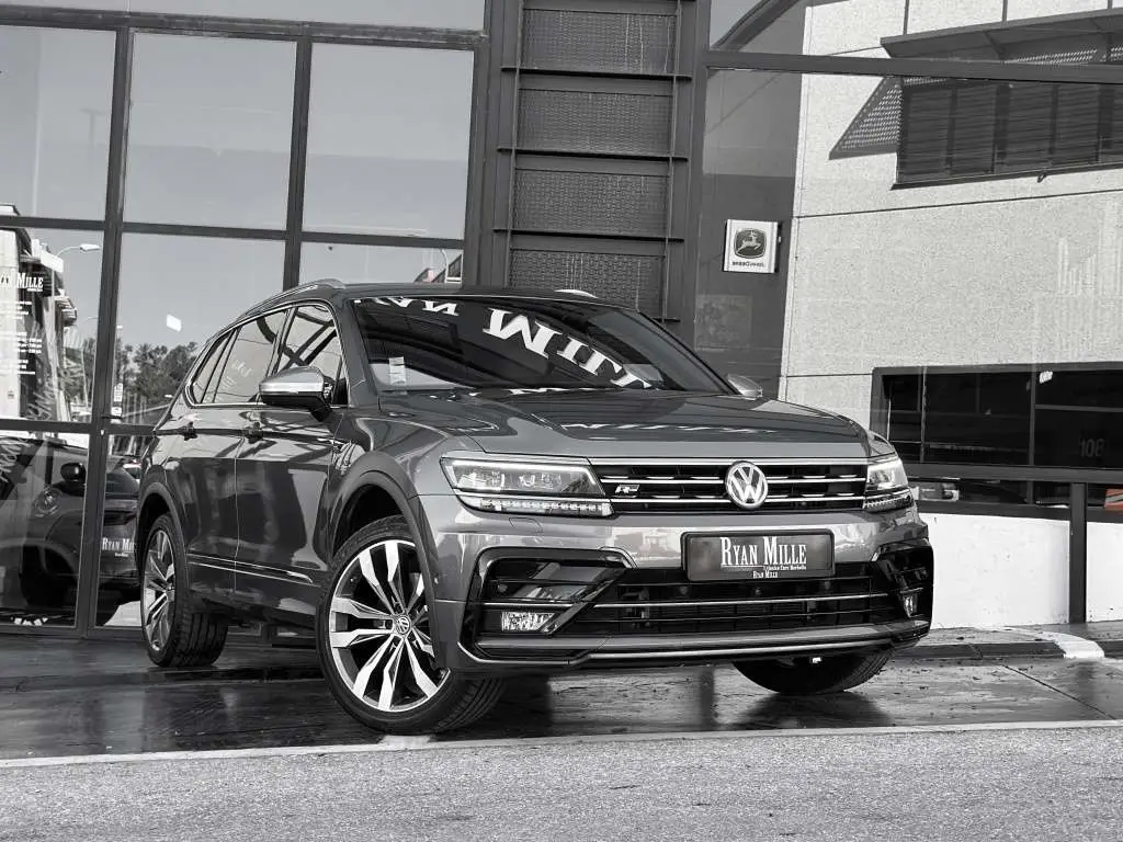 Photo 1 : Volkswagen Tiguan 2018 Diesel