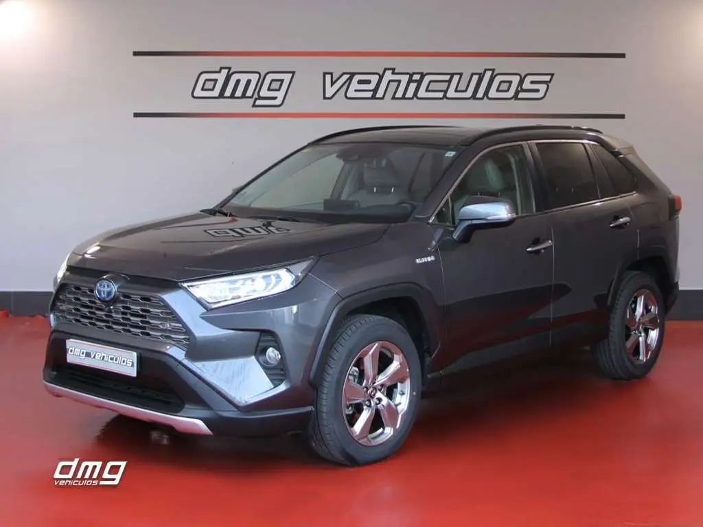 Photo 1 : Toyota Rav4 2020 Hybrid