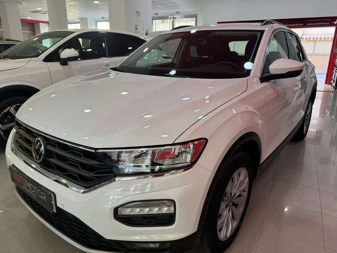 Photo 1 : Volkswagen T-roc 2020 Petrol