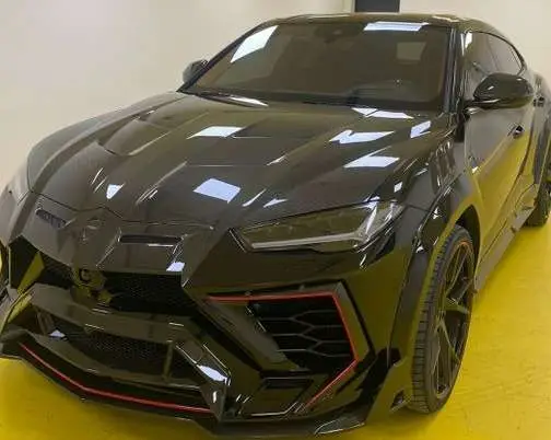 Photo 1 : Lamborghini Urus 2022 Essence