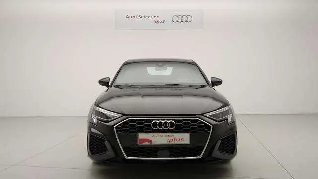 Photo 1 : Audi A3 2021 Diesel