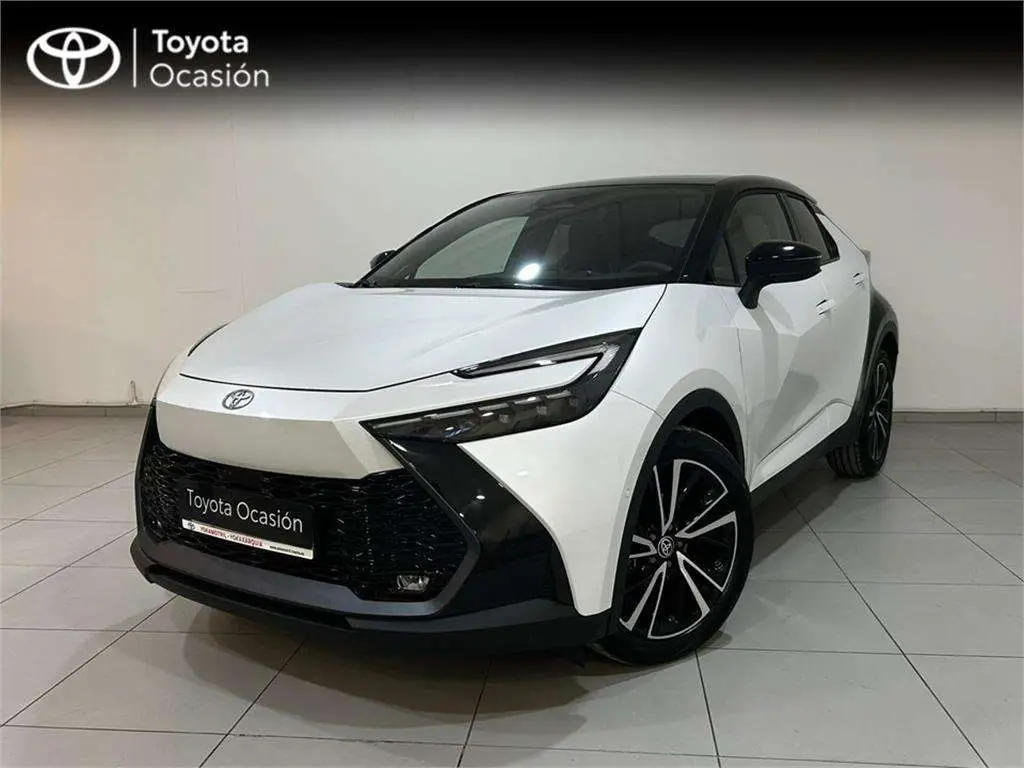 Photo 1 : Toyota C-hr 2023 Hybride