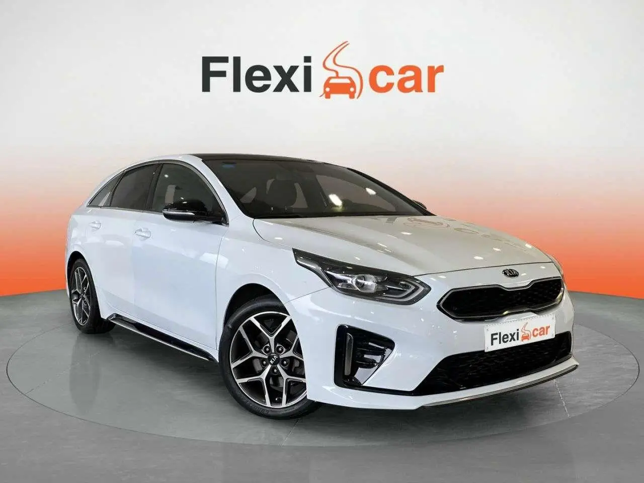 Photo 1 : Kia Proceed 2019 Petrol