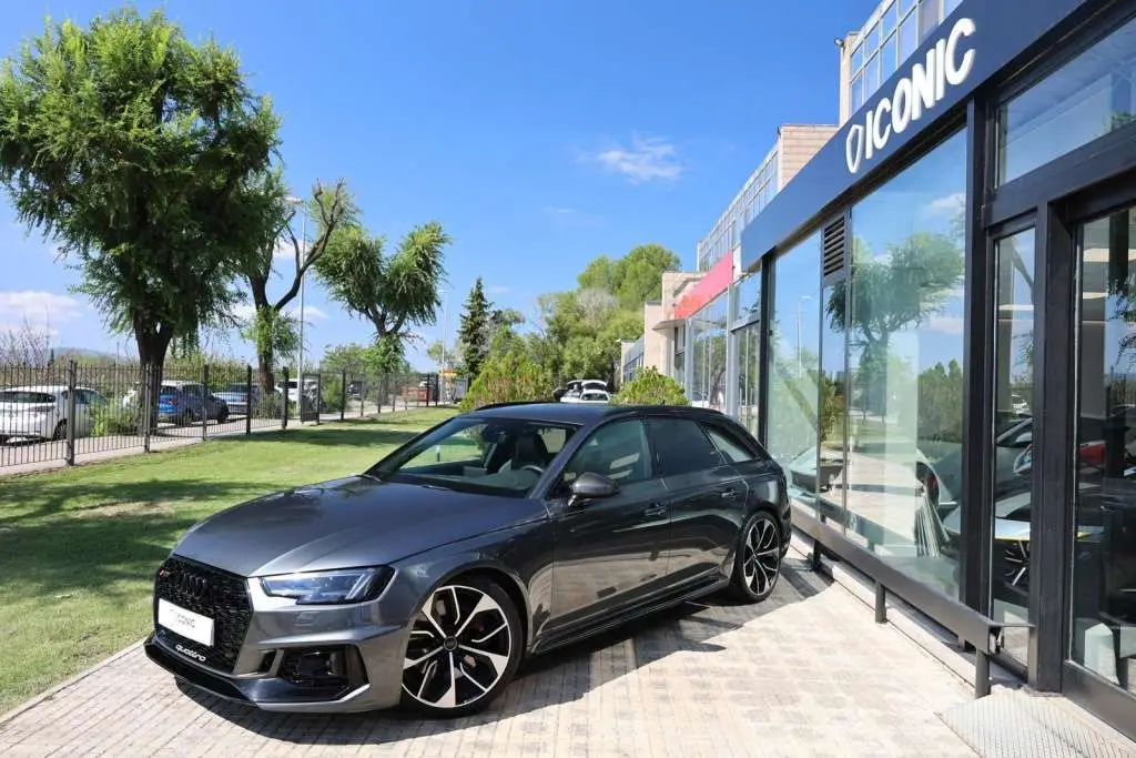 Photo 1 : Audi Rs4 2019 Essence