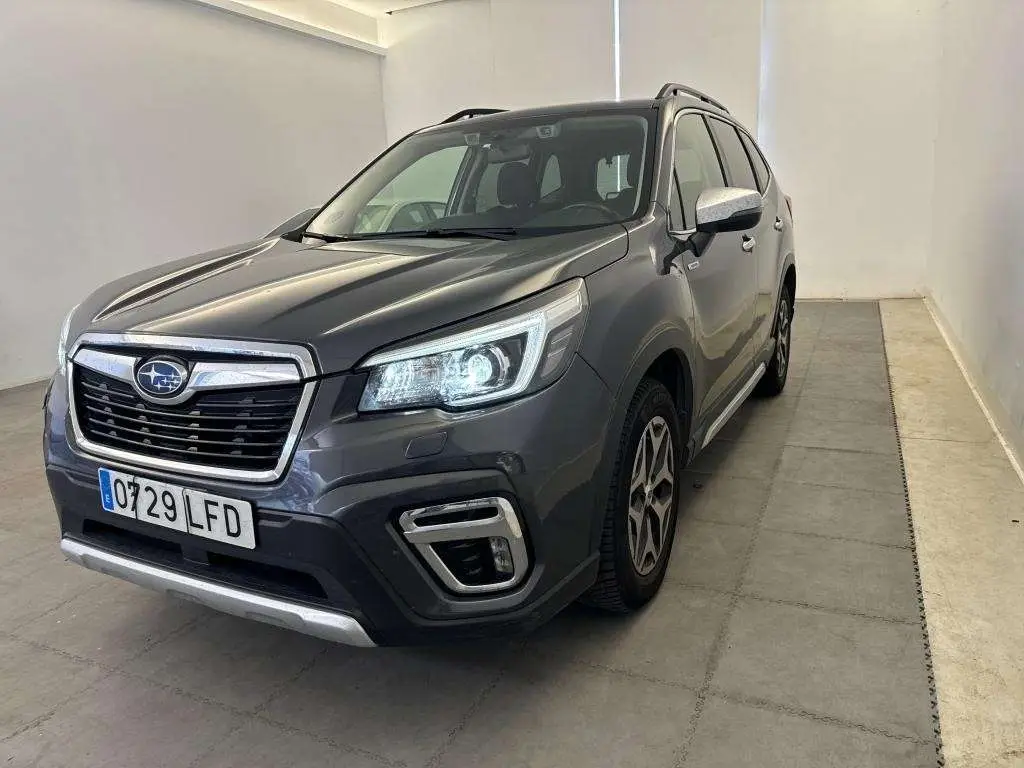 Photo 1 : Subaru Forester 2020 Hybrid