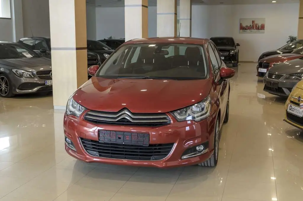 Photo 1 : Citroen C4 2017 Diesel