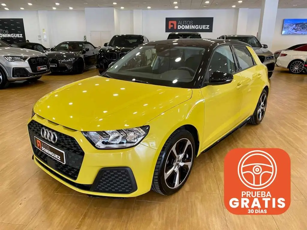 Photo 1 : Audi A1 2019 Essence