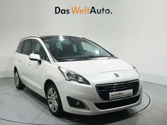 Photo 1 : Peugeot 5008 2016 Diesel