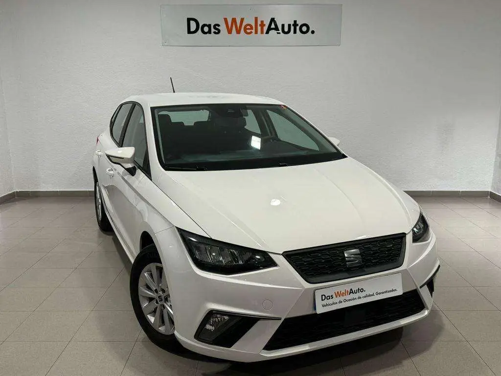 Photo 1 : Seat Ibiza 2023 Petrol