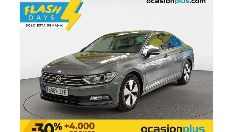 Photo 1 : Volkswagen Passat 2016 Diesel