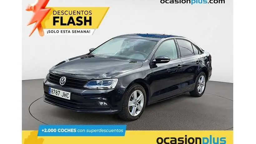 Photo 1 : Volkswagen Jetta 2015 Diesel