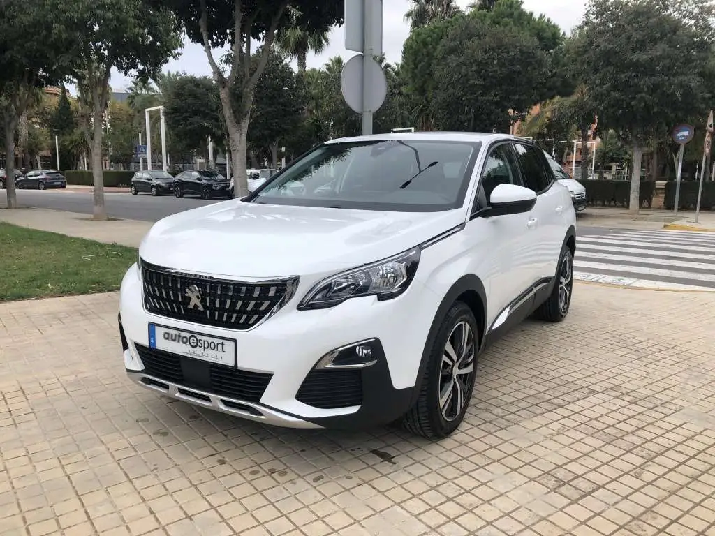 Photo 1 : Peugeot 3008 2019 Diesel