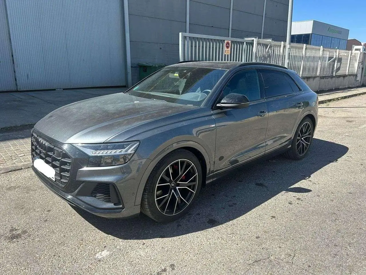 Photo 1 : Audi Sq8 2023 Petrol