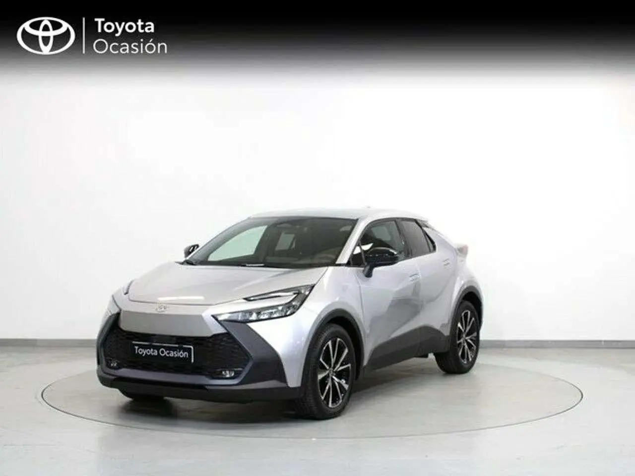 Photo 1 : Toyota C-hr 2024 Hybrid