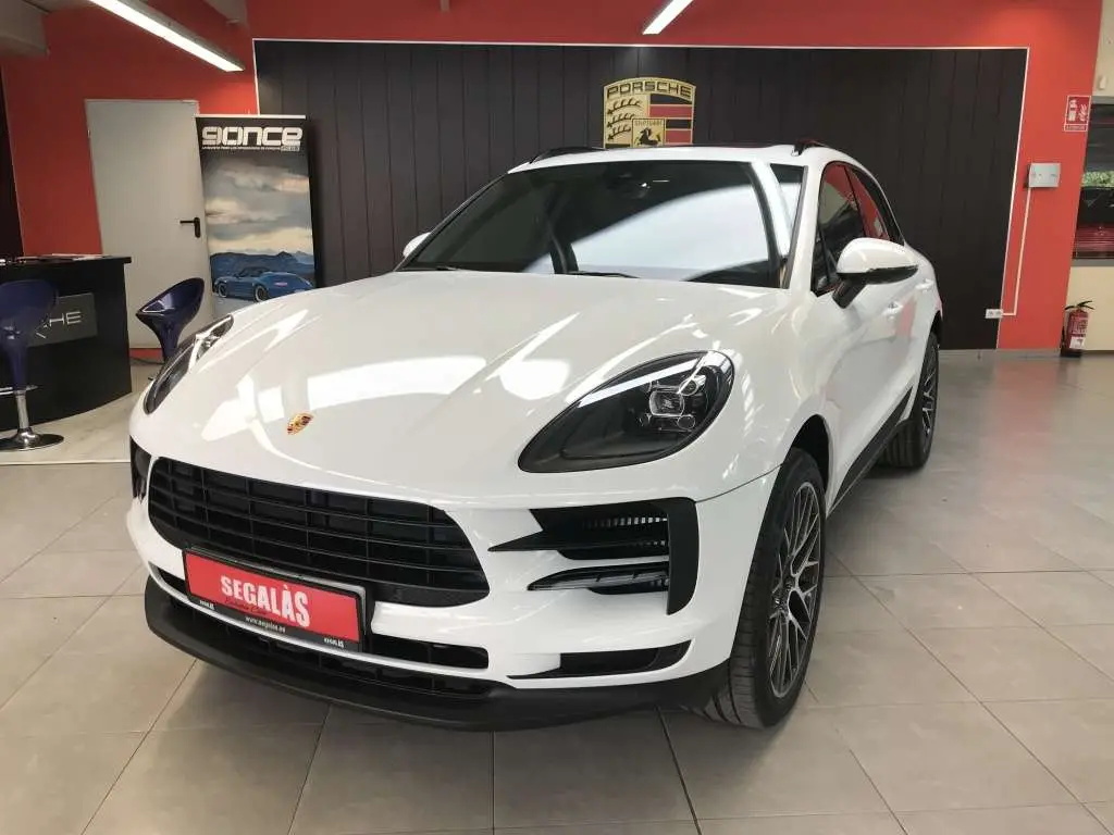 Photo 1 : Porsche Macan 2019 Essence