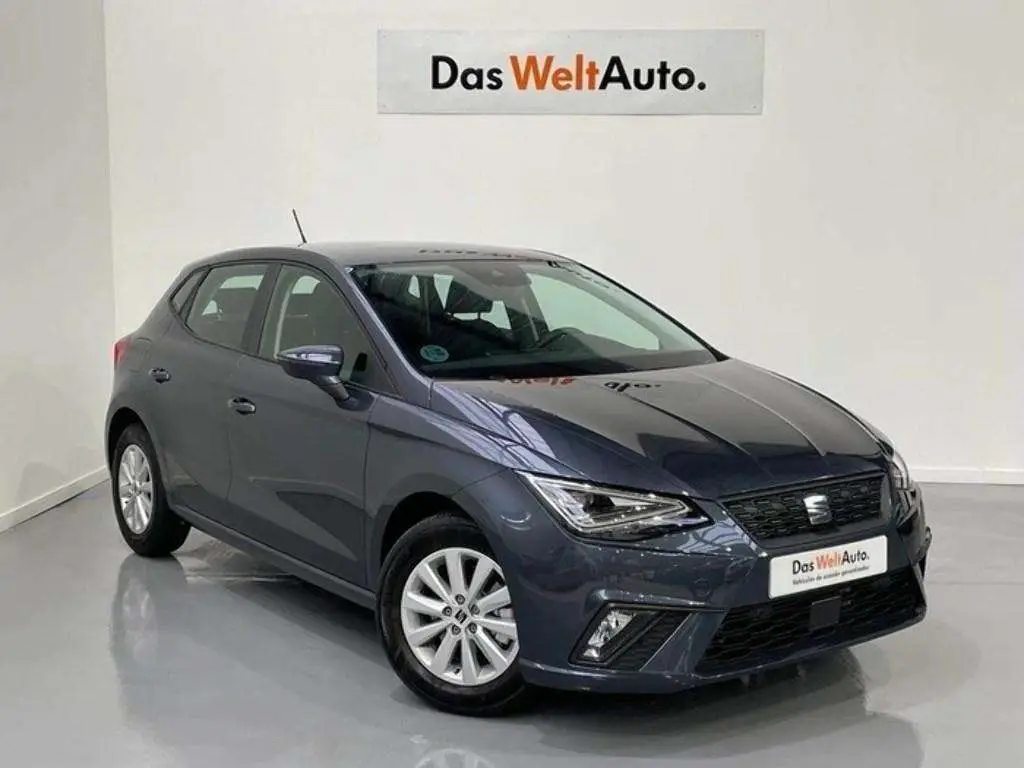 Photo 1 : Seat Ibiza 2023 Petrol