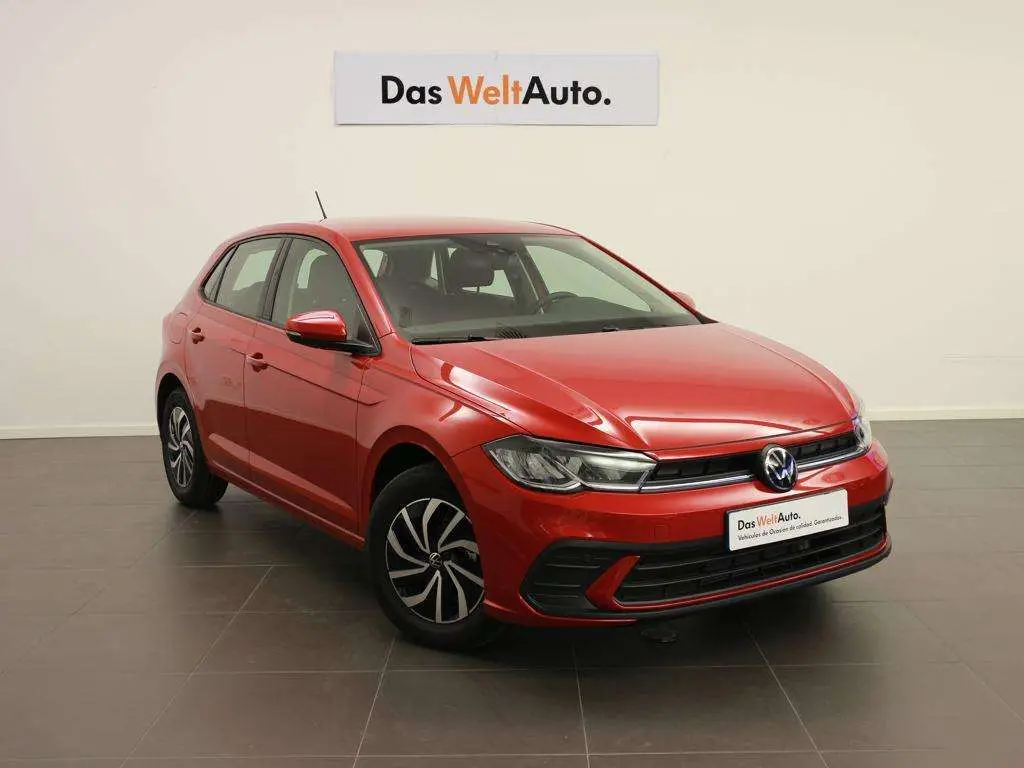 Photo 1 : Volkswagen Polo 2024 Petrol