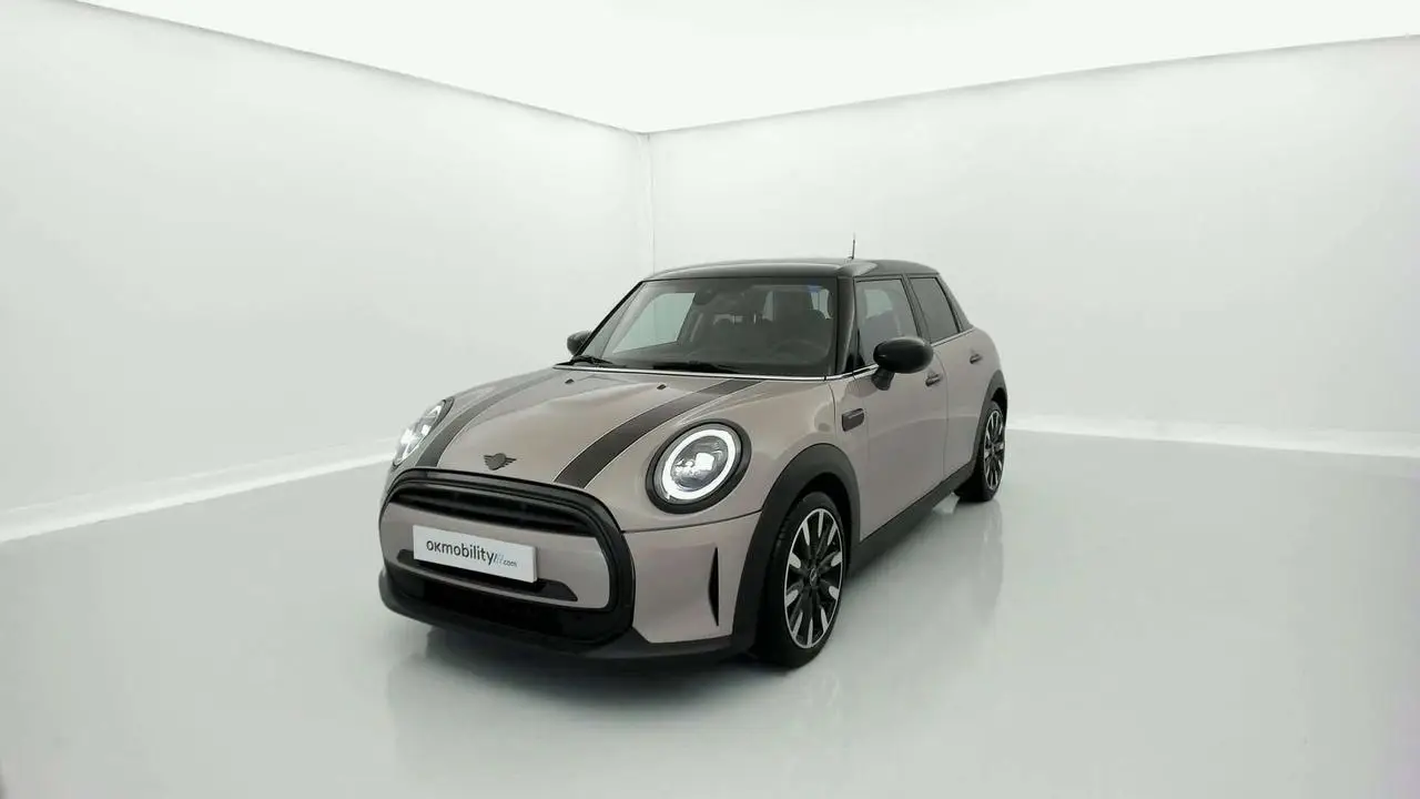 Photo 1 : Mini Cooper 2023 Petrol