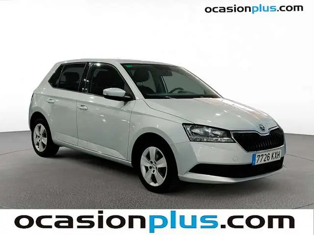 Photo 1 : Skoda Fabia 2019 Essence