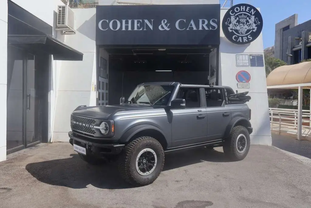 Photo 1 : Ford Bronco 2022 Essence