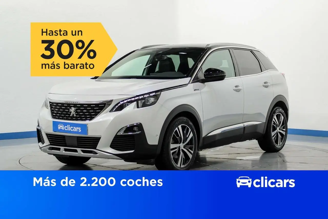 Photo 1 : Peugeot 3008 2018 Petrol