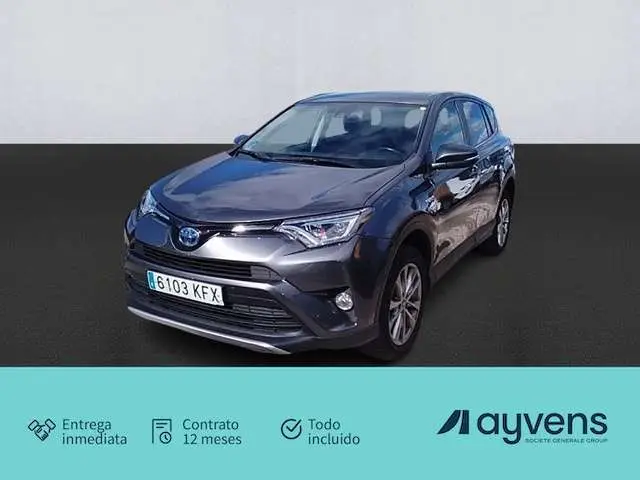 Photo 1 : Toyota Rav4 2017 Hybrid